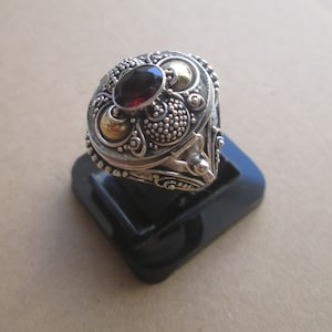 Garnet Bali Silver Poison Ring with Gold Brass Color, Handmade Sterling Silver Locket, Prayer Box/ Poison Ring R001-Garnet