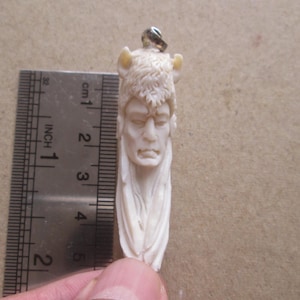 Indian Bison Geweih Anhänger, Hirsch Horn Bali Knochen Carving mit Sterling Silber Anhänger PD09250325