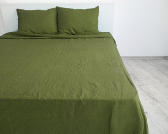 Olive linen sheet set / 1 flat sheet + 1 fitted sheet + 2 pillowcases / Softened linen bedding / Stonewashed / Green bedding set