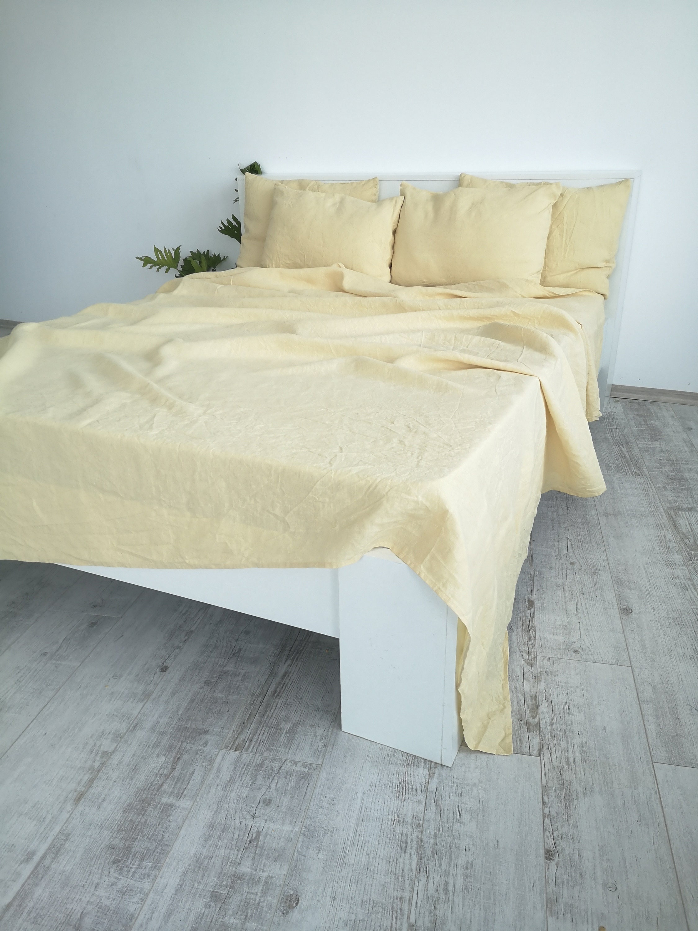 Pastel Yellow Linen Sheet Set 1 Flat Sheet 1 Fitted Sheet Etsy France Pastel Yellow Linen Sheet Set 1 Flat Sheet 1 Fitted Sheet Etsy France