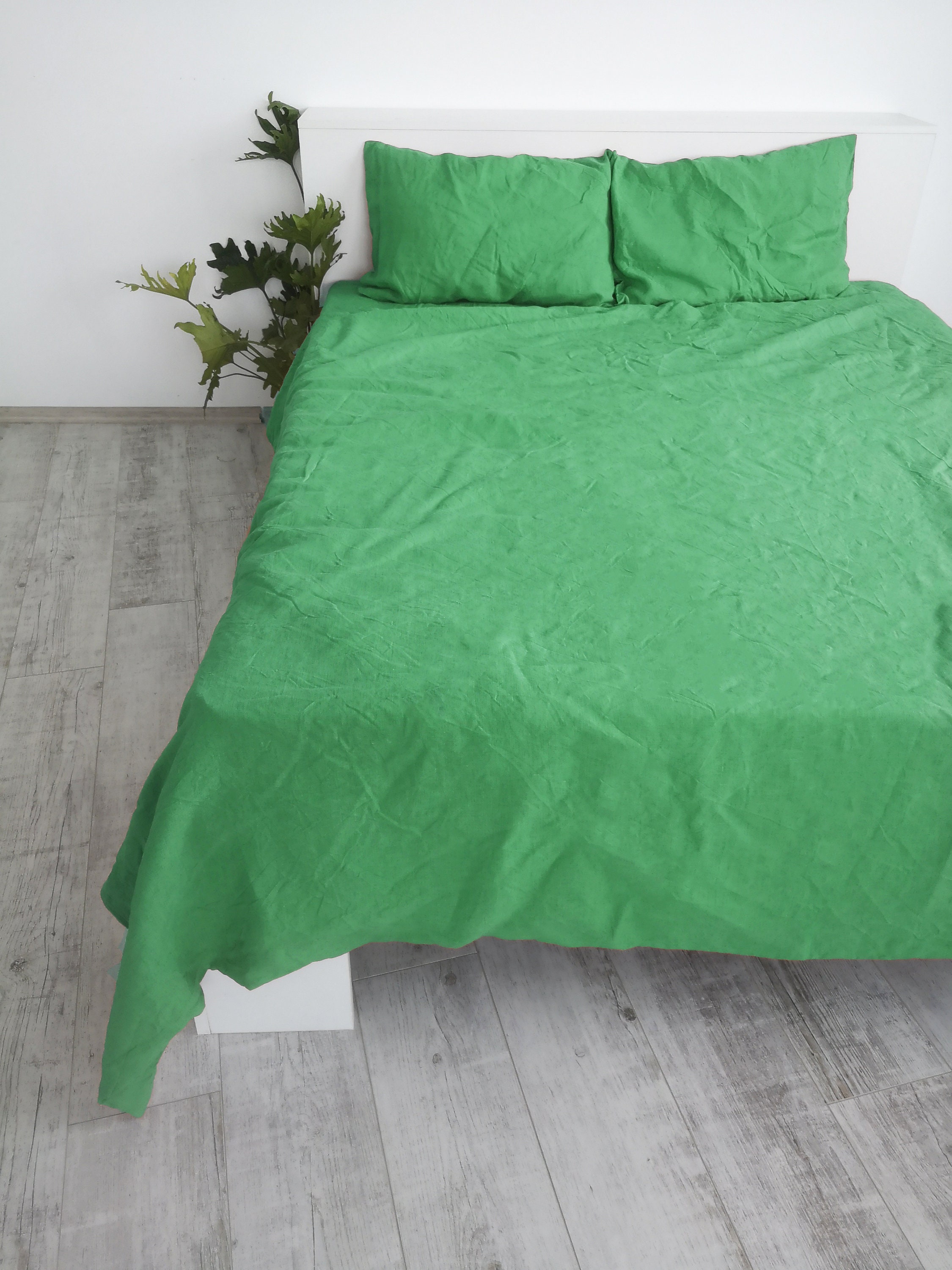 Clover green linen sheet set / 1 flat sheet 1 fitted sheet Etsy