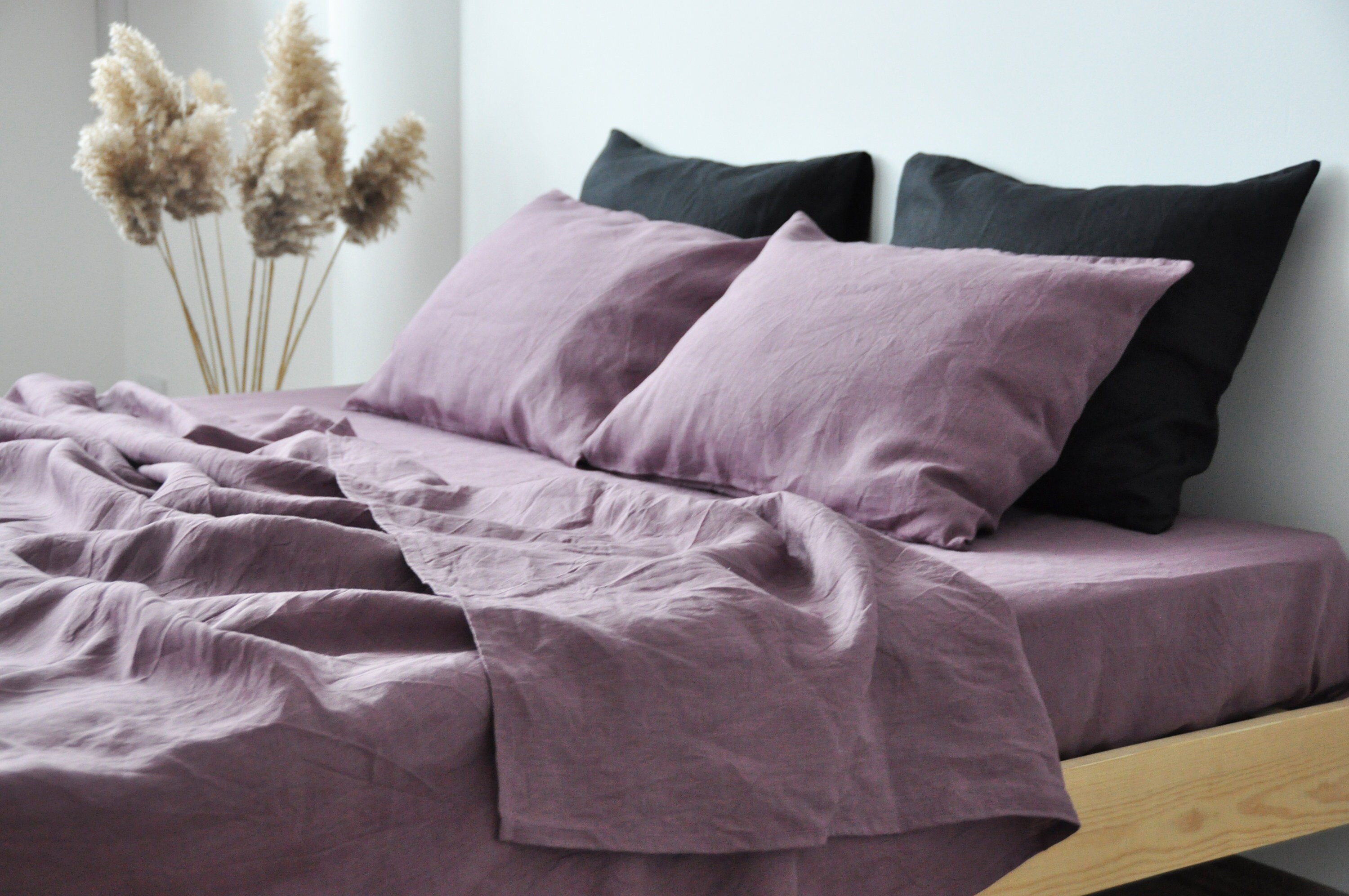 Mauve Linen Pillowcase / Linen Pillow 