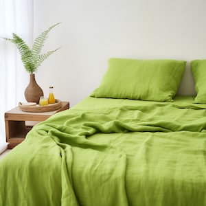 Chartreuse green linen flat sheet 1 Flat sheet Softened linen sheet Stonewashed linen Green linen bedsheet Farmhouse decor