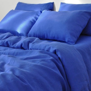 Royal blue linen duvet cover 1 duvet cover Softened linen Comforter cover Coconut buttons Ribbon ties Hidden closure Stonewashed image 4