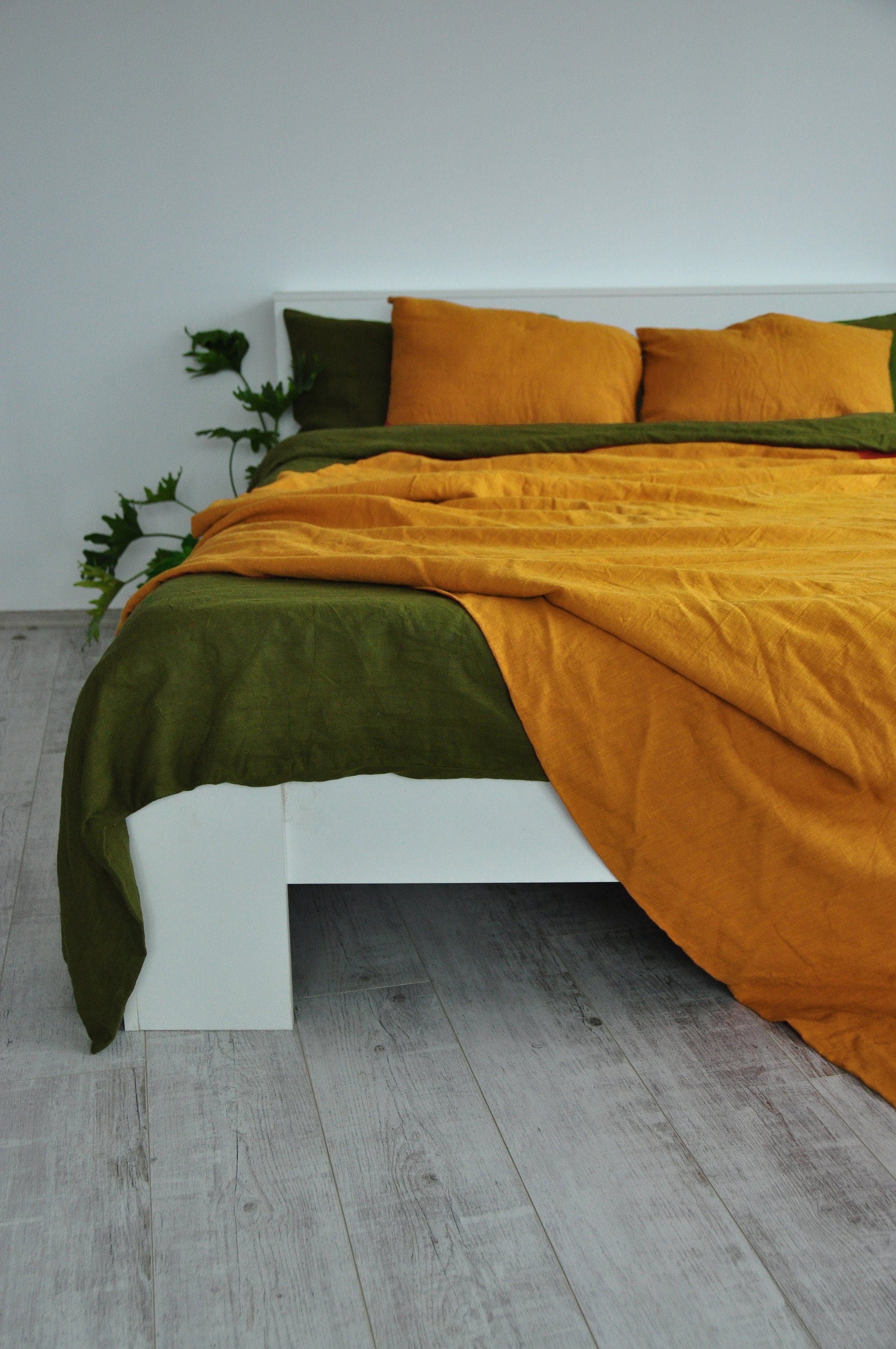 Turmeric linen coverlet with or without filling / Softened linen / Medium weight - Picture 2 of 37