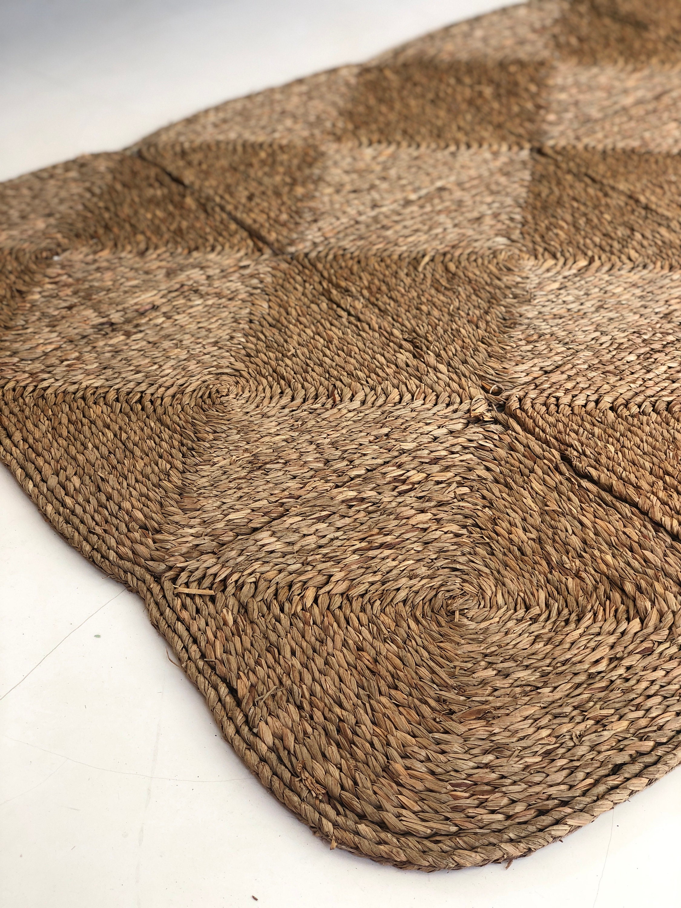 Large Rattan Square Wicker Rug Seagrass Geometric Meditation Carpet  Handmade Woven Balinese Boho Rug Indoor Mat for Entryway Bohemian 