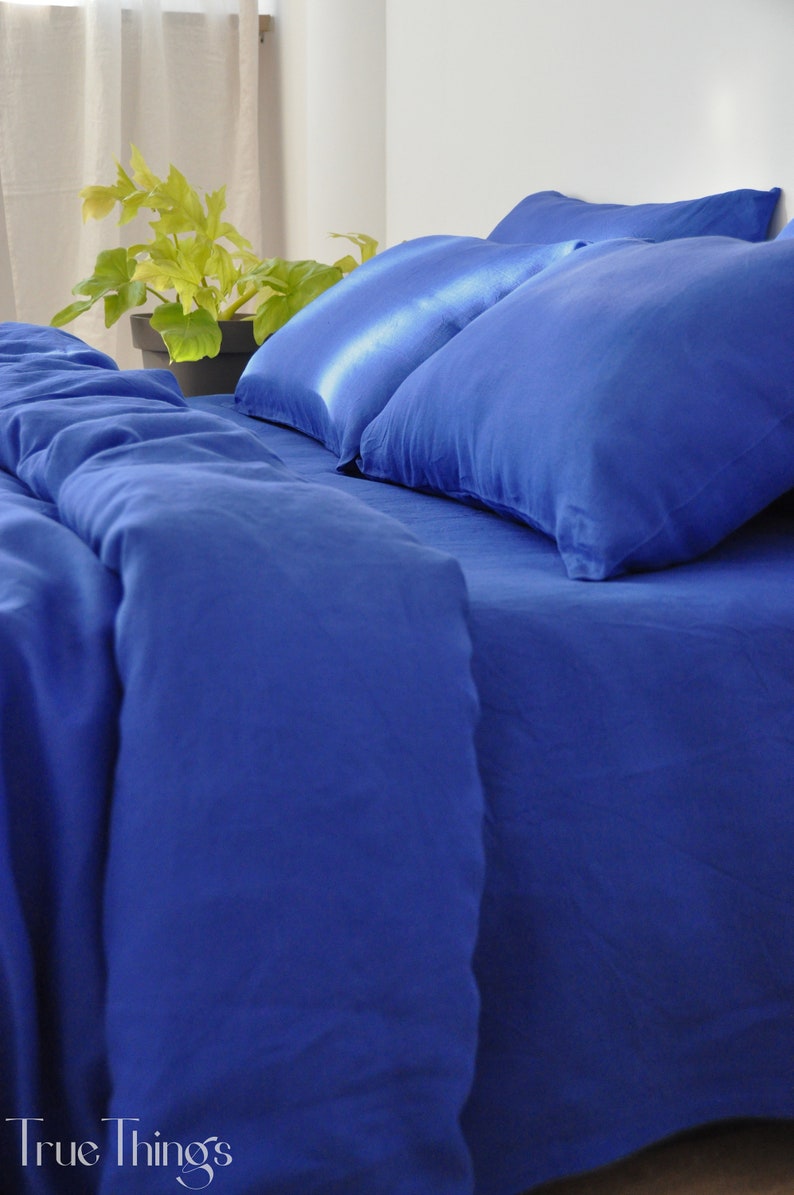 Royal blue linen duvet cover 1 duvet cover Softened linen Comforter cover Coconut buttons Ribbon ties Hidden closure Stonewashed image 8