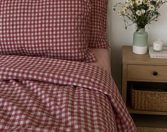 Red Gingham Pillowcase to Instantly Cozy Up Your Bedroom, Checkered Linen Cover for Quick Farmhouse Room Refresh, Red Buffalo Check Decor