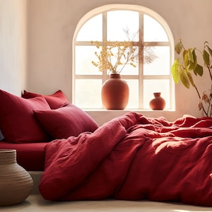 Maroon linen duvet cover 1 duvet cover Softened linen Comforter cover Quilt cover Coconut buttons   Ribbon ties