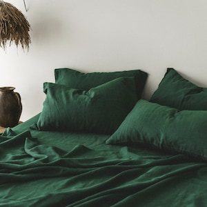 Forest green linen flat sheet 1 Flat sheet Softened linen sheet Stonewashed linen Emerald green linen bedsheet Farmhouse decor