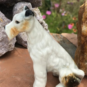 Airedale Terrier, Vintage Dog Figurine in Sitting Pose