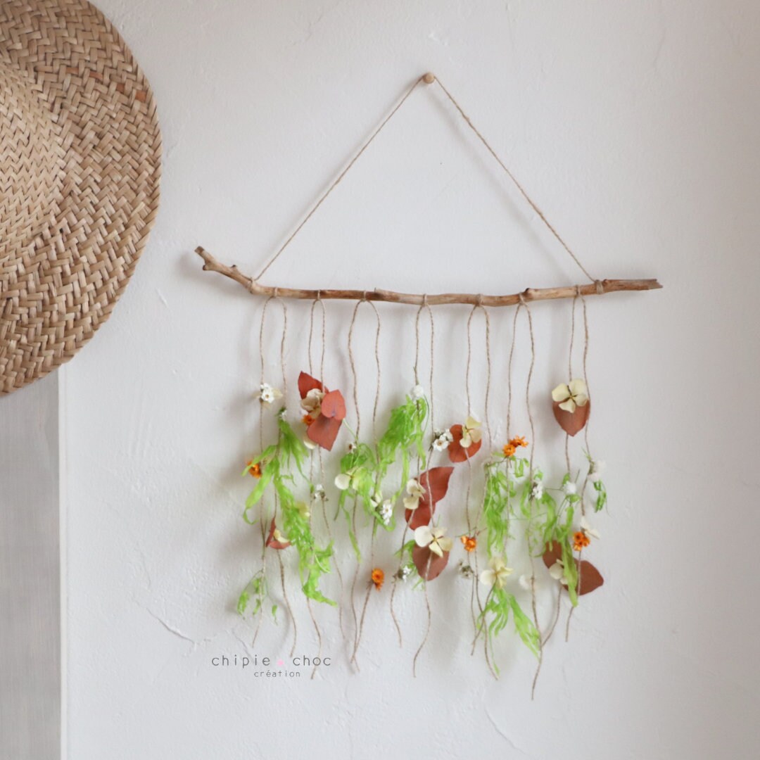 Mobile - Suspension Légère en Fleurs Séchées & Stabilisées Décoration d'intérieur Art Floral Design