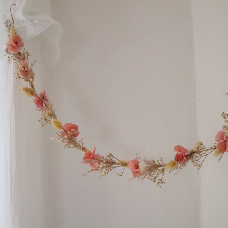 Pretty garland of dried flowers Soft and boho decoration Slow flower image 3