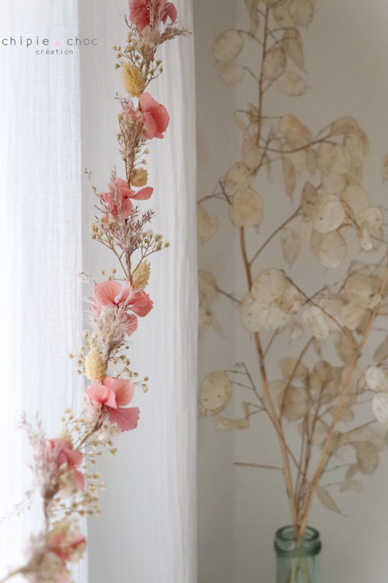 Pretty garland of dried flowers Soft and boho decoration Slow flower image 6