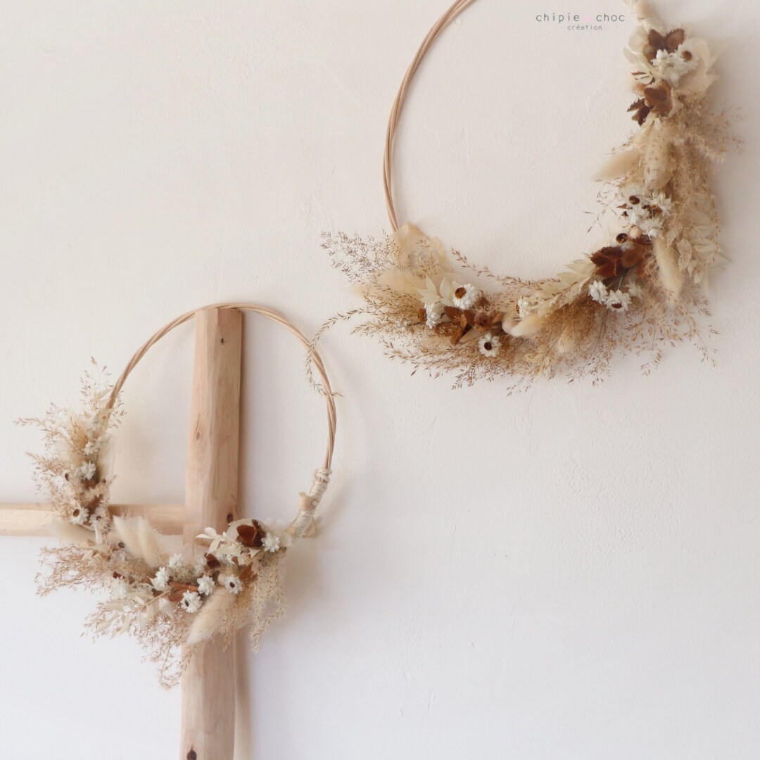 Couronne de Fleurs Séchées Blanche et Naturelle - Décoration d'intérieur Art Floral Design