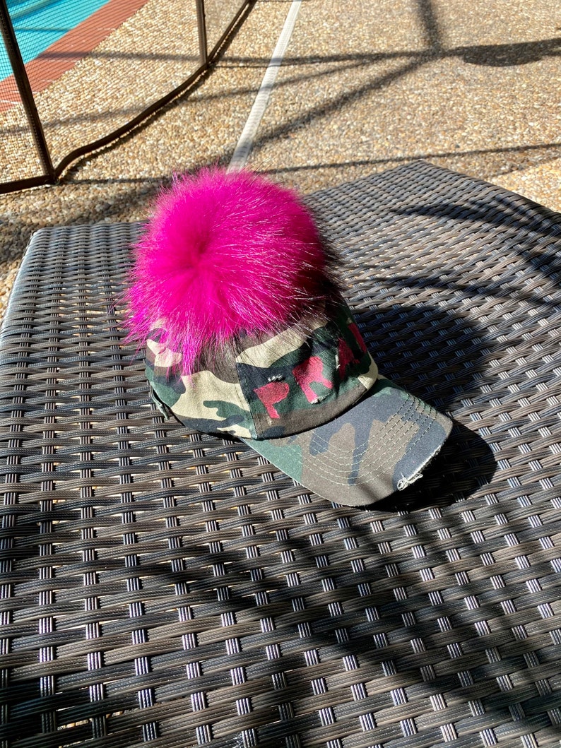 Labels Fur Pom Dad Hat