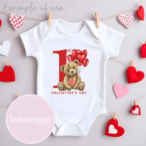 Orsetto di peluche 1° San Valentino PNG, Design a sublimazione dell'orsacchiotto di peluche di San Valentino, Design della maglietta del primo San Valentino del bambino, Download digitale