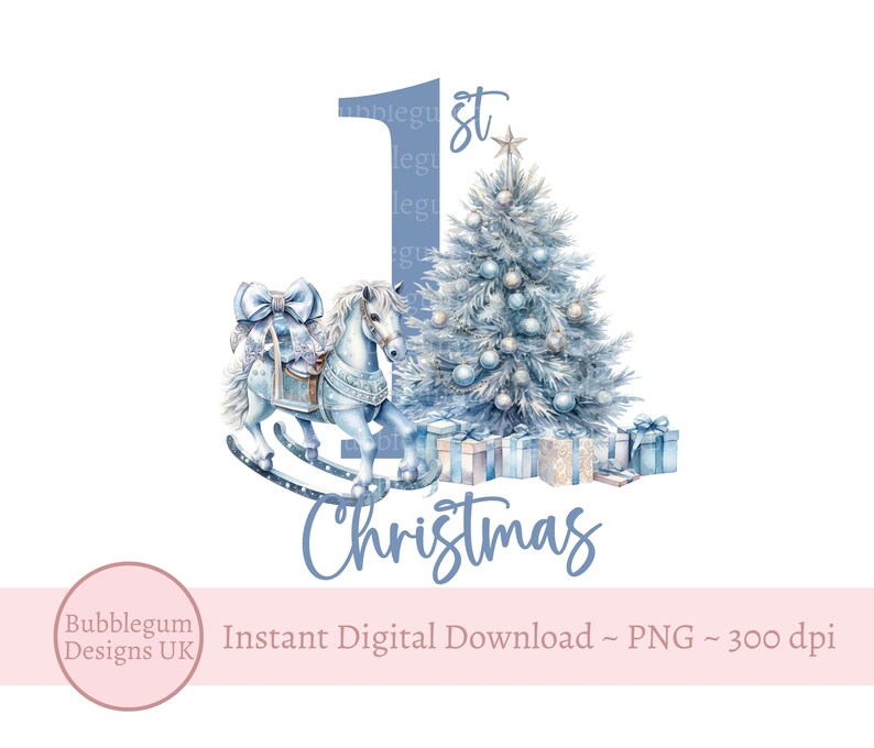 K&ouml;nnte beinhalten: Eine blaue Aquarell-Illustration eines Schaukelpferdes, eines Weihnachtsbaums und Geschenken mit dem Text "1. Weihnachten".