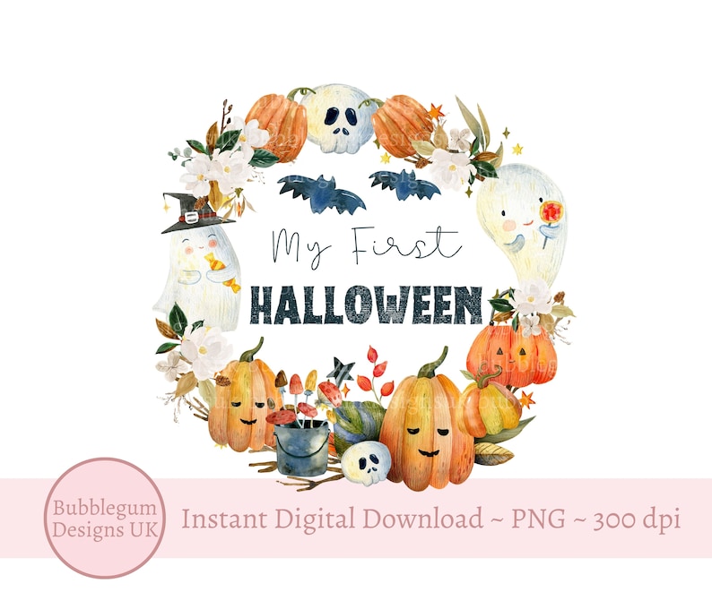 Pode incluir: Uma ilustra&ccedil;&atilde;o em aquarela de uma coroa com ab&oacute;boras, fantasmas, morcegos e flores. O texto "My First Halloween" est&aacute; no centro da coroa.
