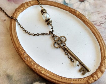 Skeleton Key Pendant, Antique Bronze Necklace, Victorian Style, Bijoux Vintage, Greek Design Jewelry, Gift for Her