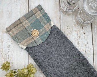 Tidy Towel – A Handmade Hanging Hand Towel for your Cooker, Cloakroom or Camper