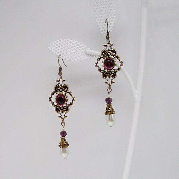 Renaissance earrings purple amethyst, pearl and antique gold vintage, Reign Mary, Anne Boleyn, The Tudors, Victorian Gothic