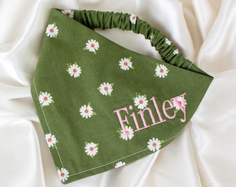 Daisy Floral Personalized Dog Bandana, Embroidered Dog Bandana, Dog Scarf with Custom Name, Green Pet Handkerchief