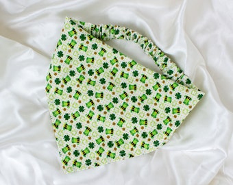 St Patricks Day Dog Bandana, Four Leaf Clover Dog Scarf, Leprechaun Pet Bandana, Green Clover Dog Handkerchief, Dog Gifts