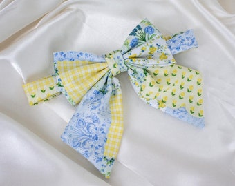 Floral Patchwork Quilt Dog Bow