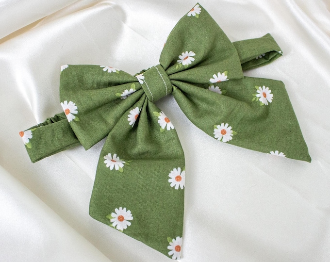 Featured listing image: Daisy Floral Dog Bow with Elastic Strap