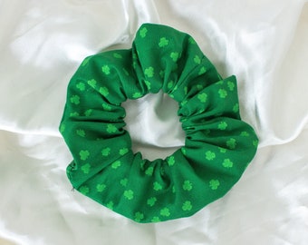 St Patricks Day Clover Scrunchie, Green Four Leaf Clover Scrunchy, Scrunchies, St Patricks Day Gifts, Hair Accessories, Hair Ties