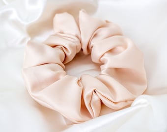 Silk Satin Scrunchie, Nude, Silk Satin Scrunchies, Handmade Beige Scrunchy, Soft, Gift for Women, 90s Clothing