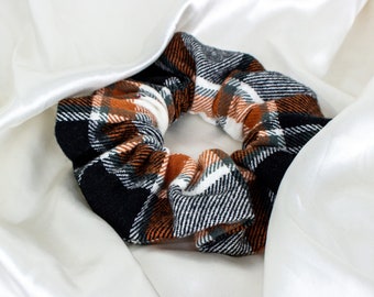 Burnt Orange Flannel Scrunchie, Fall Scrunchy, Cozy Autumn Scrunchies, Hair Ties