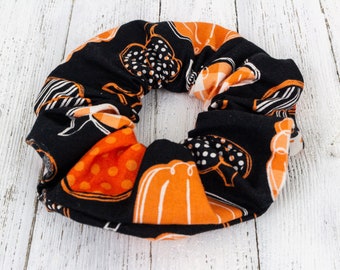 Fall Plaid Pumpkin Scrunchie, Autumn Scrunchy, Halloween Scrunchies, Polka Dot Hair Ties, 90s Clothing, Gift for Women, Black, Orange, White