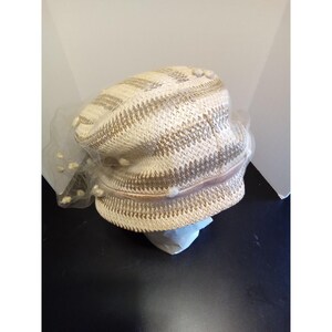 Pillbox Hat Gold - Etsy display picture 1
