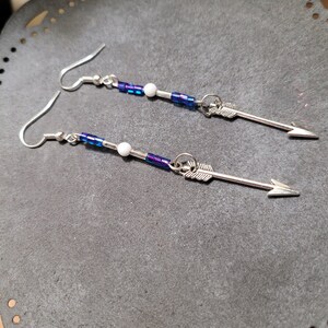 Hand-created earrings, arrow earrings, blue earrings, silver earrings (fish hook: arrow/blue/white/silver/metal)