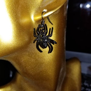 Hand-created earrings, Halloween earrings, seasonal earrings, spider earrings (fish hook-holiday-Halloween: spider/black/metal)