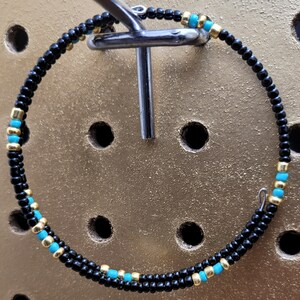 Handmade bracelet, wire bracelet, memory wire bracelet, black bracelet, blue bracelet, gold bracelet (wire: blue, black, gold)