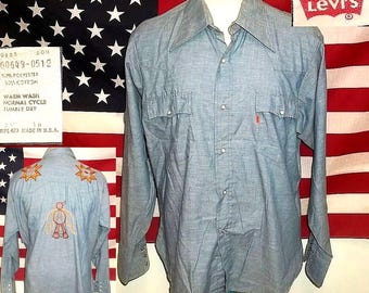 Vintage Levis Chambray Shirt mens XL Embroidered, Orange Tab, Pearl Buttons