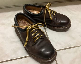 Vintage Dr Martens oxfords made in England brown leather US womens 6 EU37