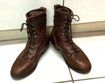 Dames werkschoenen van Ad-Tec met waterafstotend bovenwerk, maat 7,5 M.