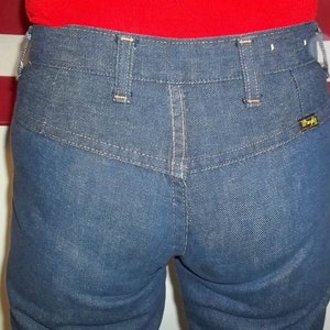 Jean Wrangler Bell Bottom vintage : denim taille basse, taille junior 7 image 7