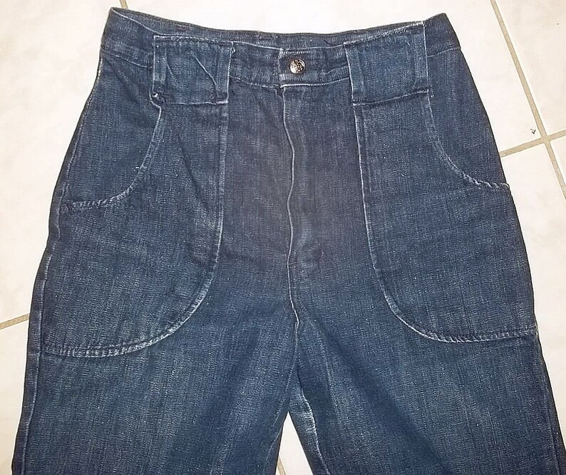 Vintage bell bottom jeans hippie high rise blue indigo waist zip fly big bells W28 L31 gently worn laundered presentable collectible