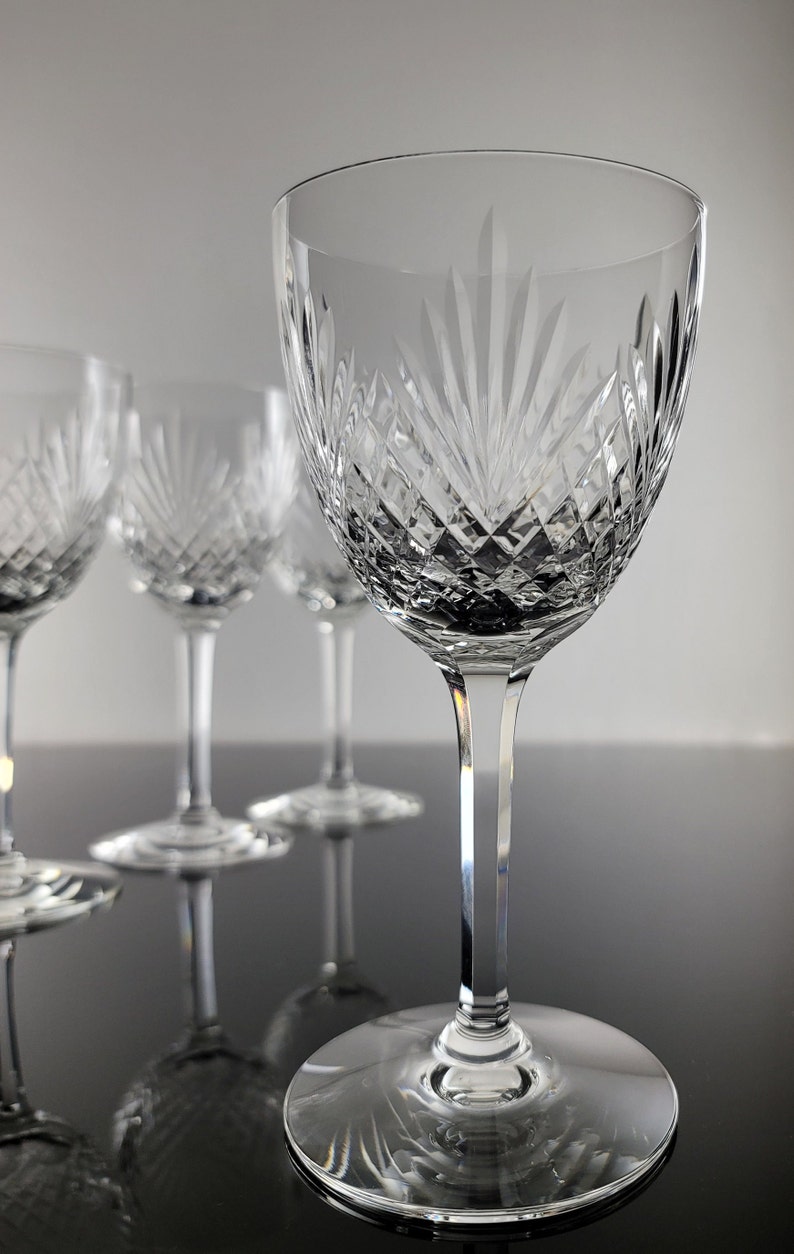 Tiffany Wine Glasses Set