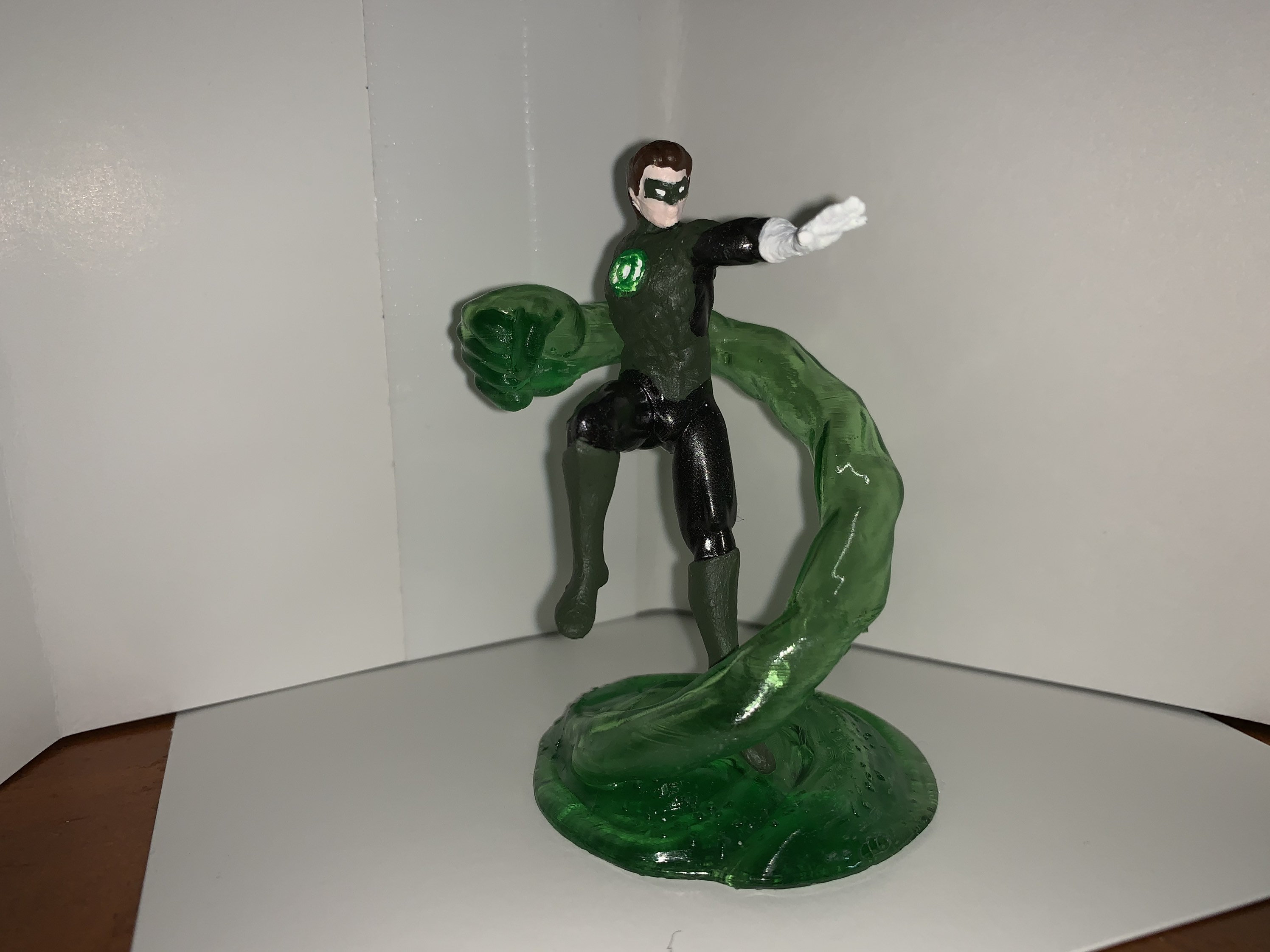 statue green lantern
