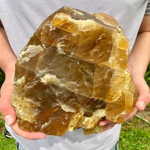 Large Honey Calcite Crystal | Raw Natural Golden Stone, Confidence & Empowerment, Solar Plexus Chakra Energy, Meditation Crystal.