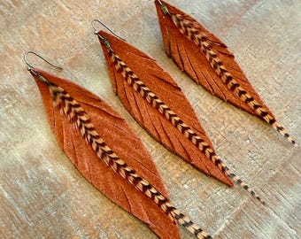 Leather + natural feather earrings, rust earrings, feather earrings, leather feather earrings, western earrings, rodeo earrings, neutral