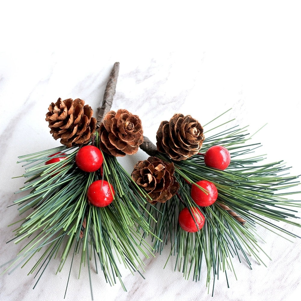 10pcs Mini real Pine Needles with red Berries, Pine cone and Berry Boughs Branches and Holly Berries  for Christmas Decorations Pine Sprigs