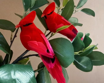 Künstliche dekorative rote Kardinalvögel, 5-Zoll-gefiederte Schaumstoffvögel mit Clip, rustikale Gartenvogeldekoration, Weihnachtsbaumdekor (BD01)