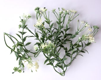 24 Stück Künstliche Miin Blumen mit Stielen,Kleiner Füller Künstliche Blätter,Hochzeit BlumenKrone Füller,gelbe und weiße Blumen (AP025)